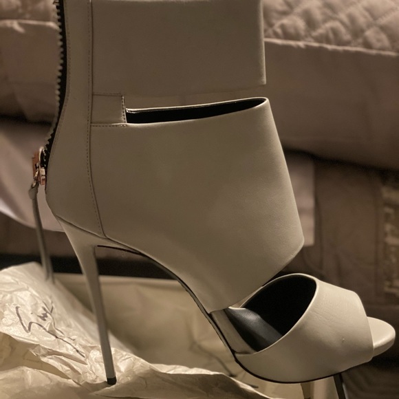 Giuseppe Zanotti Angel boots - Picture 9 of 11